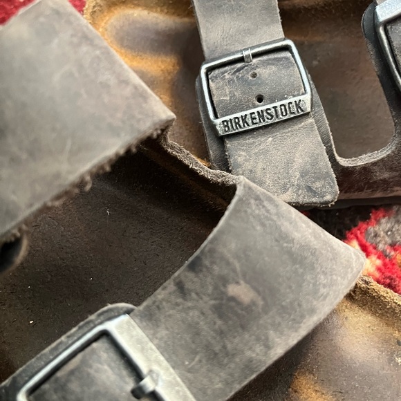 ‘Arizona Big Buckle’ Birkenstocks in ‘Dove Gray’- Size 38- great condition! - Picture 6 of 8